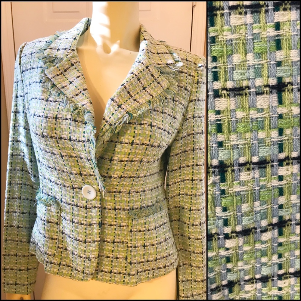 Spring time multicolored tweed jacket